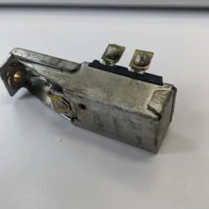 SWITCH H/LIGHT FORD 49, SEDAN & UTE, 6 Volt no knob, NOS