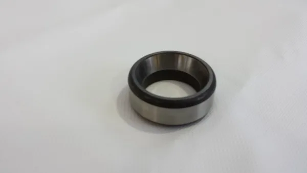 STEERING BOX BEARING CUP FORD 37-48, LOWER, 49-57,  PICKUP 57-58 UPPER, WORM GEAR RACE - 6CE