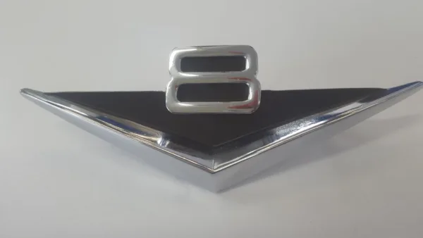 EMBLEM FENDER FAIRLANE ZA,  V8