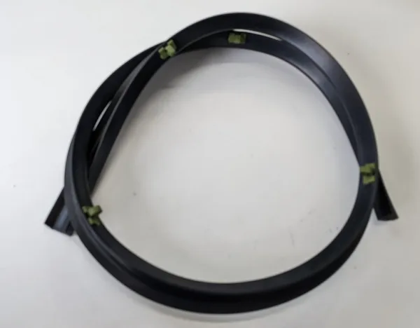 TAILGATE SEAL FALCON 60-66, Outer weather strip with installation clips
