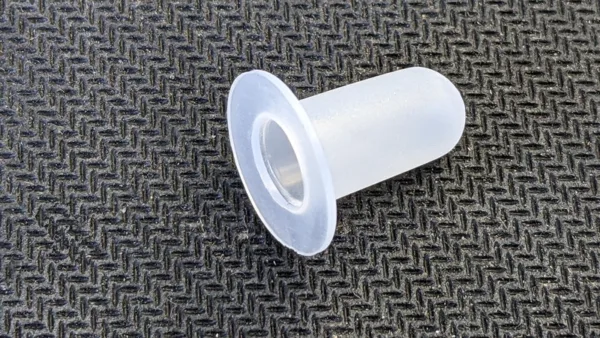 CLIP DOOR PANEL FORD XT/, NYLON SLEEVE, use with DPC9557