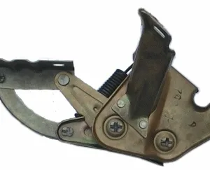 HOOD HINGE PICKUP 61-66, RIGHT SIDE suits F100-F1100