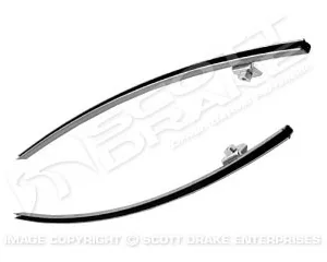 DOOR GLASS RUN MUSTANG 65-66, FRONT @ VENT